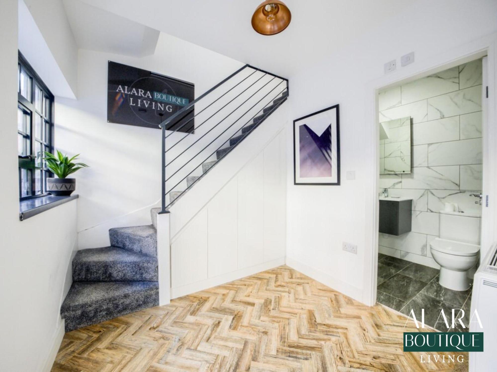 Апартаменти Luxury 3 Floor Townhouse Birmingham - Alara Boutique Living Екстер'єр фото